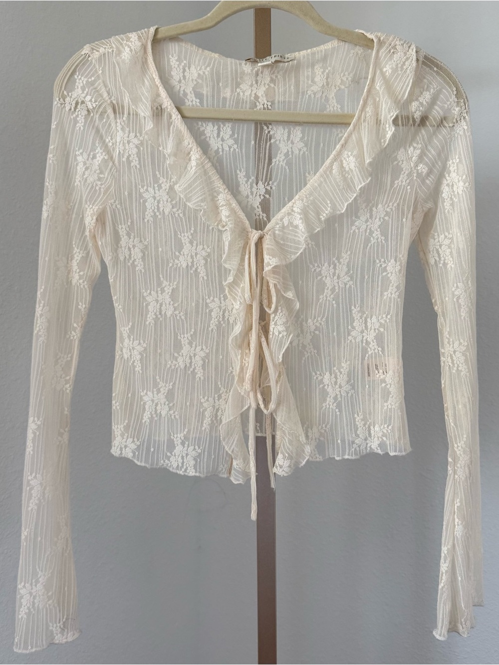 Thirty/Thirty Sheer Lace Cream Ruffle Tie Front Bolero Shrug Top Fairycore Sz XS